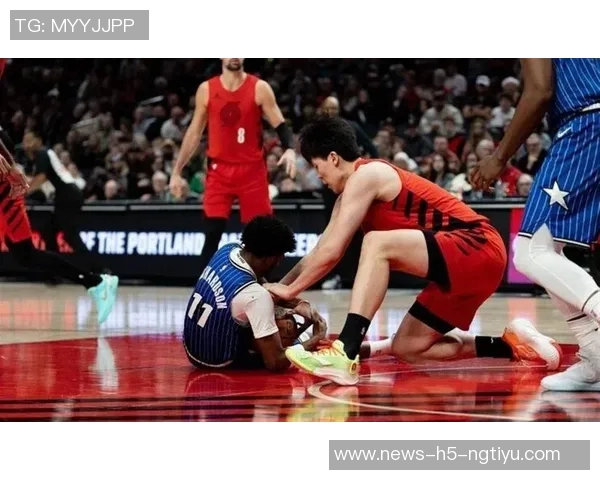 双标现象引发热议斯普利特对夏普和杨瀚森表现的双重标准分析